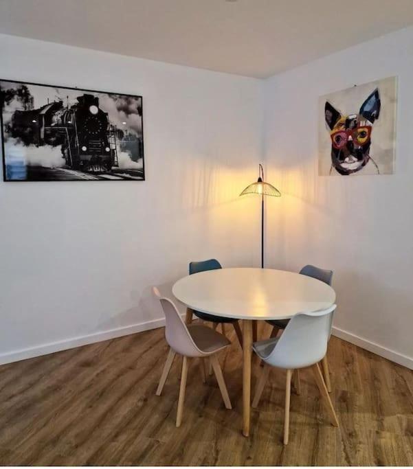 L'Escale Balzac Apartman Villeurbanne Kültér fotó